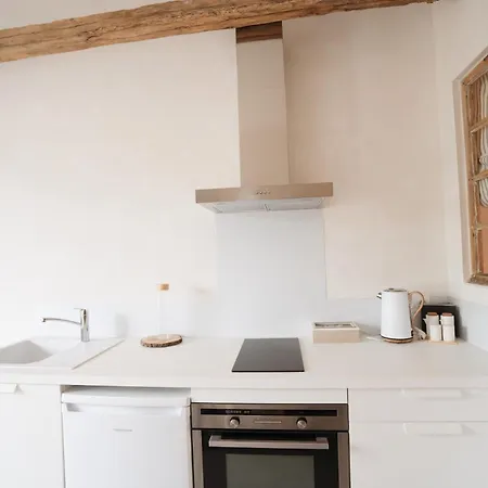 Maison Perbos 1556 Gæstehus 4*
