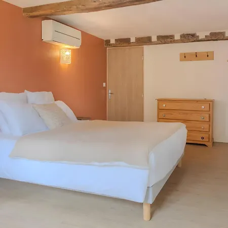 Maison Perbos 1556 La Bastide-Clairence