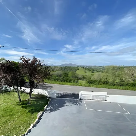 Casa de hóspedes Maison Perbos 1556 4*