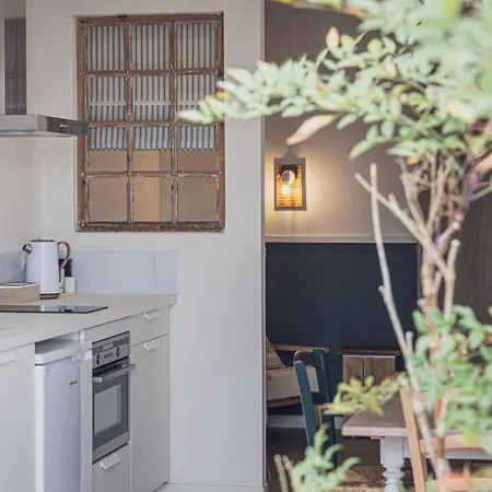Maison Perbos 1556 Gæstehus 4*
