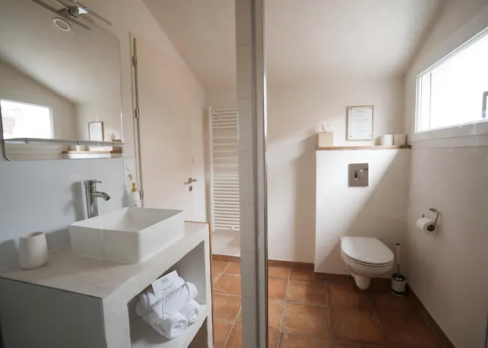 Maison Perbos 1556 Gasthof 4*