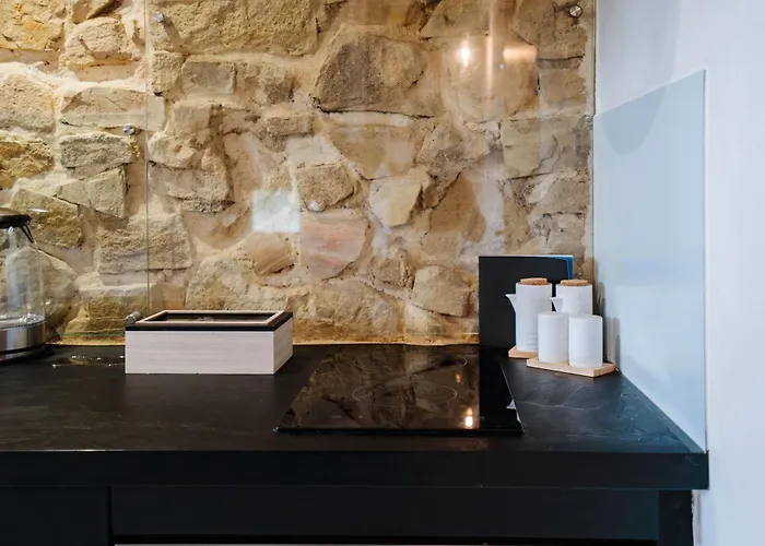 Maison Perbos 1556 4*